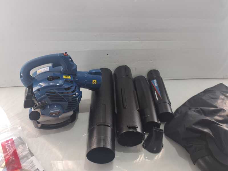 OUTLET - UTILIZZATO PER PROVA  - Hyundai EBV260 - Soffiatore aspiratore trituratore 3in1 a scoppio - 2 tempi 26 cc