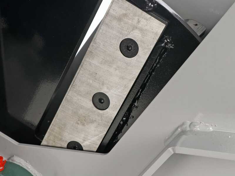 BullMach ZEUS 60 D - Biotrituratore a scoppio - Motore Ducar DH212