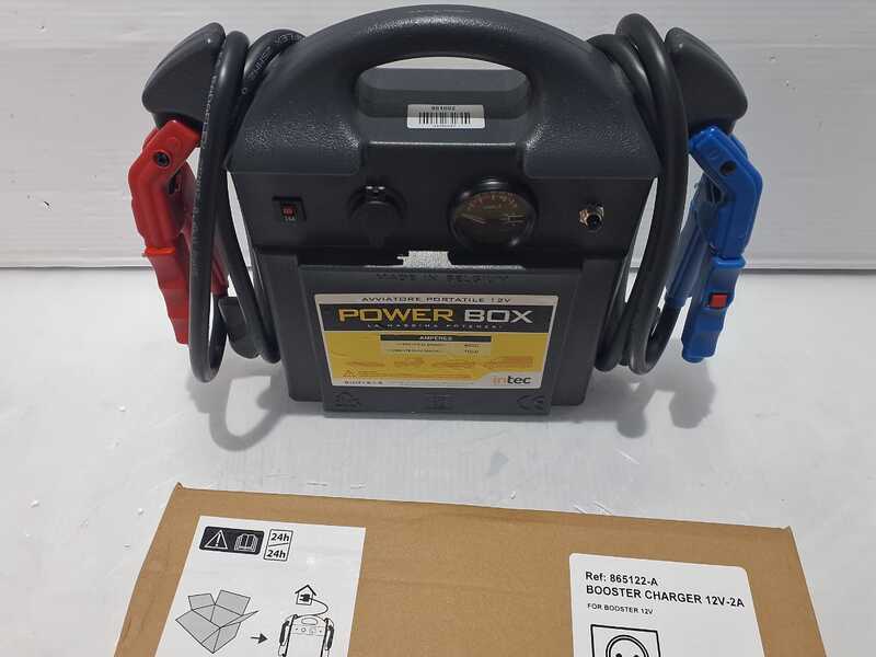 OUTLET - PICCOLI DIFETTI ESTETICI - Intec BOM12-L - Avviatore professionale 12V - portatile a batteria - corrente avviamento 1650A