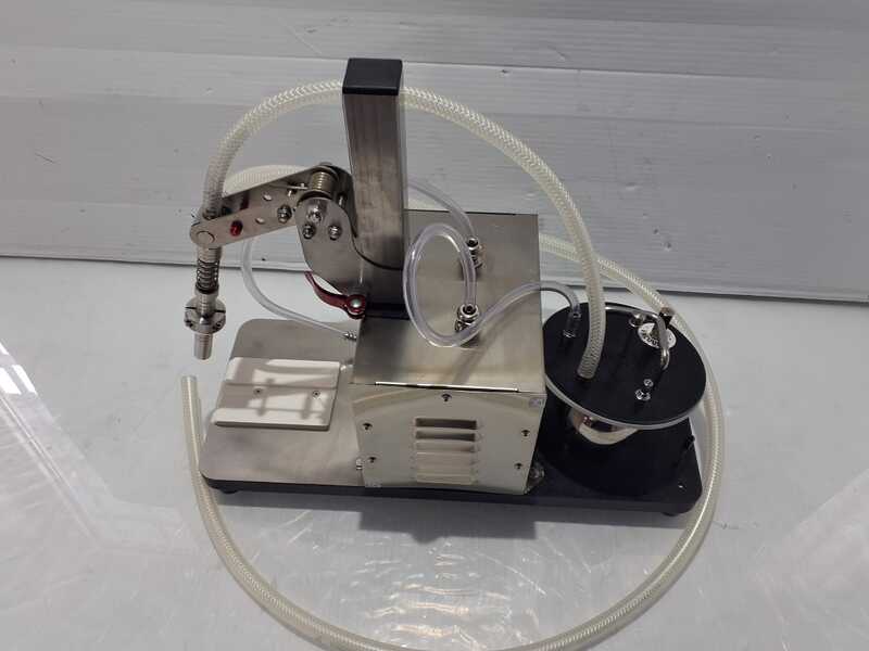 OUTLET - PICCOLI DIFETTI ESTETICI - Il-Tec Ultrafiller 1 - Imbottigliatrice a depressione elettrica per liquidi alimentari