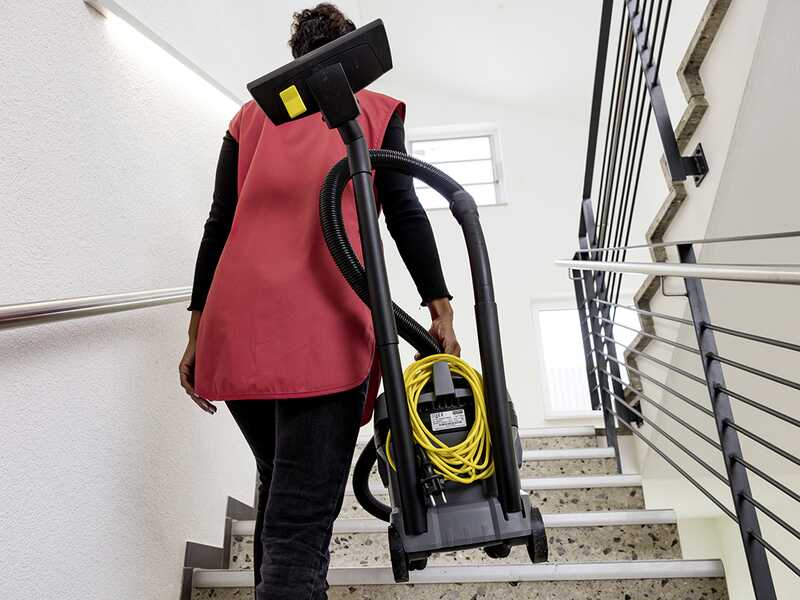 Karcher Pro T 11/1 Classic HEPA - Aspirapolvere professionale ULTRA silenzioso - 850W