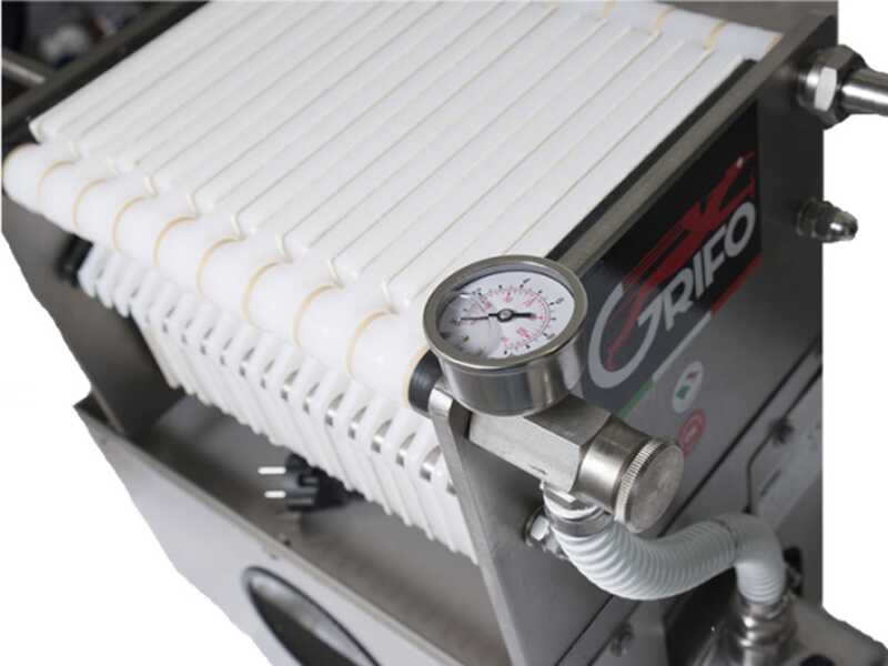 OUTLET - PICCOLI DIFETTI ESTETICI - Grifo Professional FCP30-Olio - Filtro a cartoni per olio carrellato - Pompa in INOX