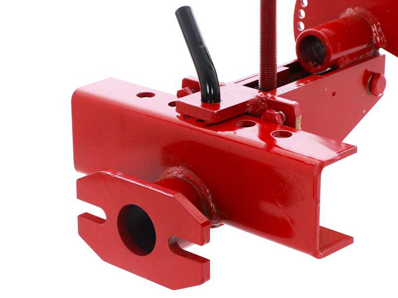 Barra portattrezzi con attacco a due bulloni BP-80 e Attacco registrabile AT-30 per motocoltivatori da 6-10 HP