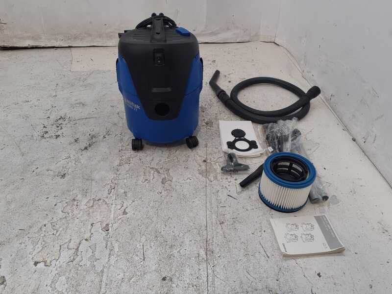 OUTLET - DA ESPOSIZIONE - Nilfisk AERO 21-01 PC EU - Aspirapolvere aspiraliquidi