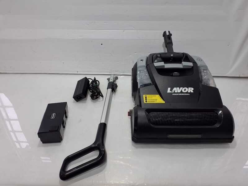 OUTLET - UTILIZZATO PER PROVA - Lavor FIT 35B Li - Lavapavimenti a batteria 3 in 1: lava, asciuga e aspira