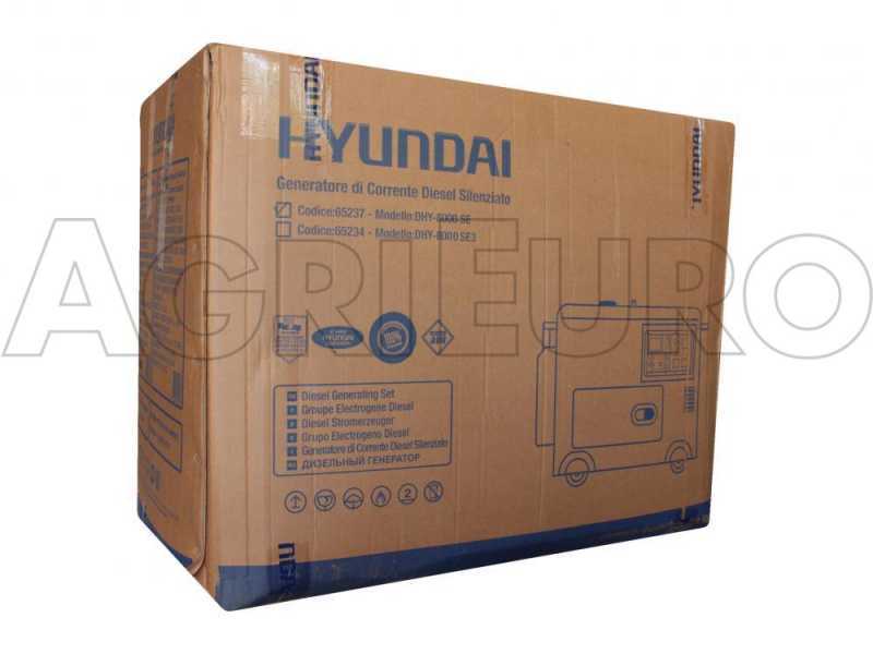 Hyundai DHY8000SE3 - Generatore di corrente diesel silenziato carrellato con AVR 6.3 kW - Continua 6 kW Trifase