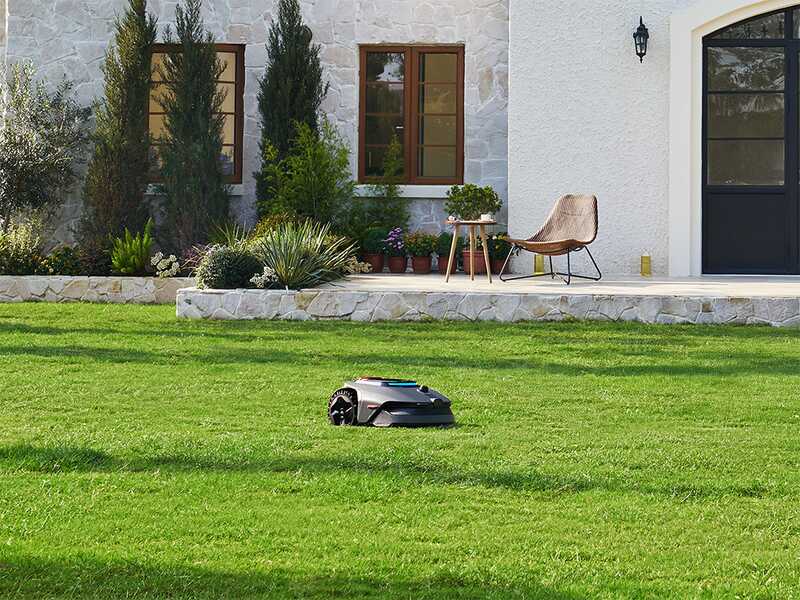 MOVA LiDAX Ultra 1200 - Robot Tagliaerba - Senza impianto - Garage in omaggio!