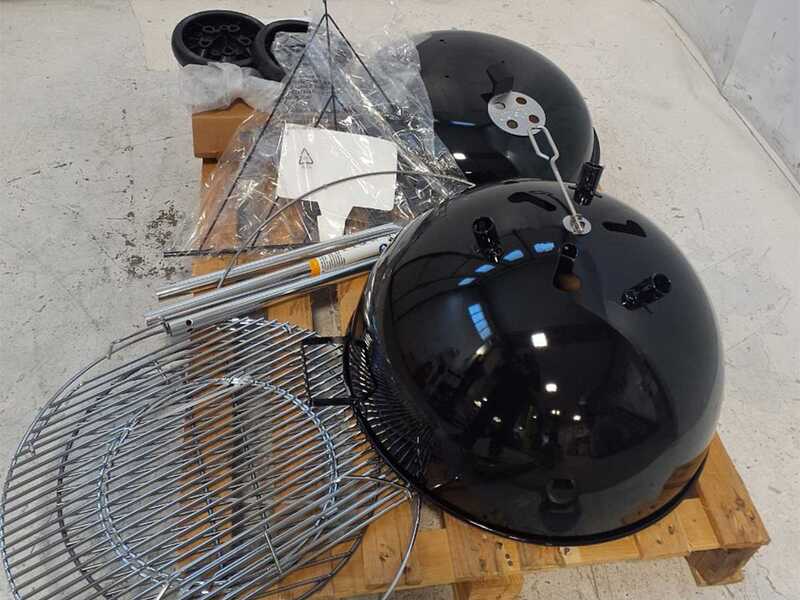 OUTLET - PICCOLI DIFETTI ESTETICI - Weber Master Touch GBS E-5750 BLK - Barbecue a carbone