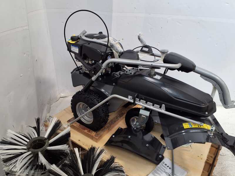 OUTLET - PICCOLI DIFETTI ESTETICI - Blackstone GS100V-K - Motospazzatrice a scoppio con motore B&amp;S 750PXi