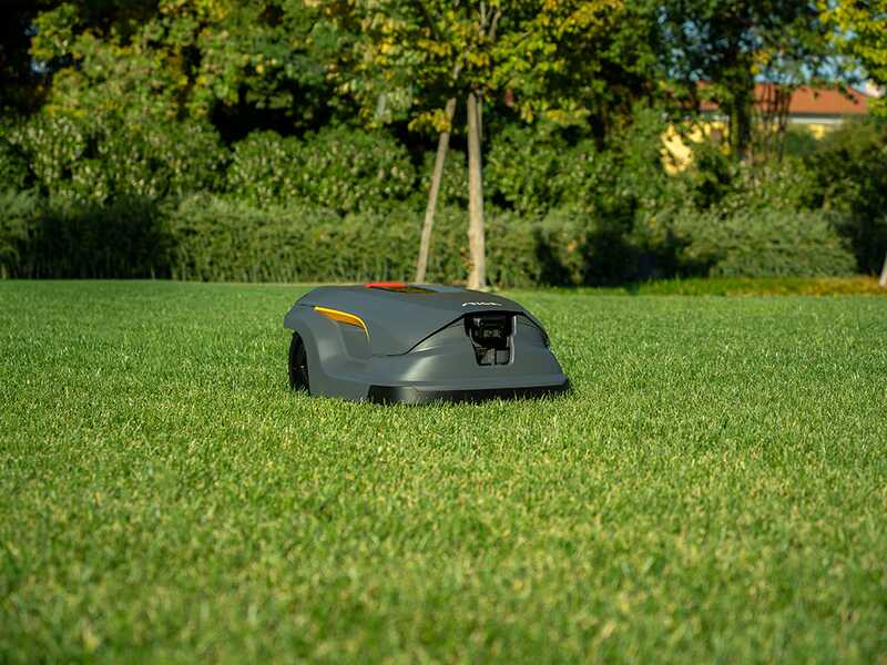 Stiga Vista A 100v - Robot rasaerba - Senza impianto - con batteria E-Power da 12 Ah