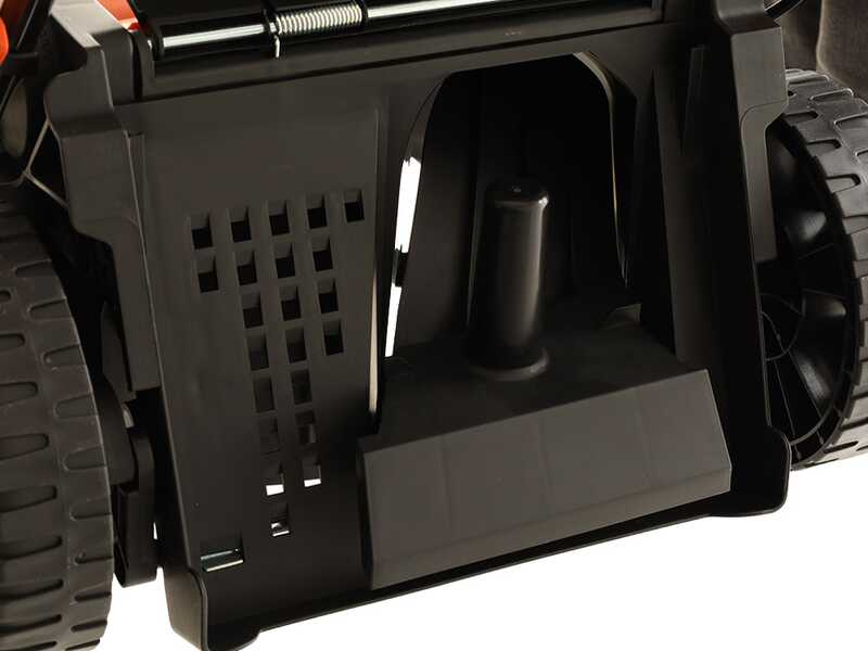 Black &amp; Decker BEMWP400-QS - Tagliaerba elettrico - 1800 W - Taglio 40 cm