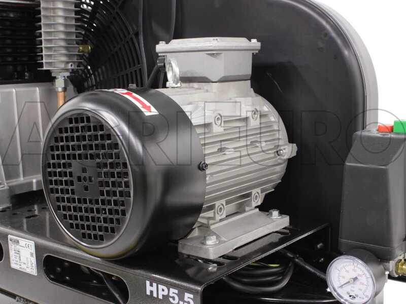 OUTLET - PICCOLI DIFETTI ESTETICI - Nuair NB/5,5 T/200 - Compressore aria elettrico trifase a cinghia - Motore 5.5 HP - 200 lt