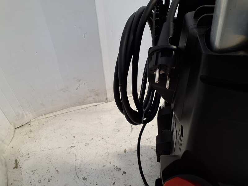 OUTLET - PICCOLI DIFETTI ESTETICI - Karcher Pro HDS 5/11 U - Idropulitrice acqua calda professionale - monofase - 110 bar - 450 l/h