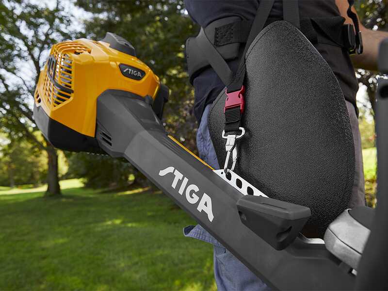 Stiga BC 760 B - Decespugliatore a scoppio professionale - Impugnatura doppia