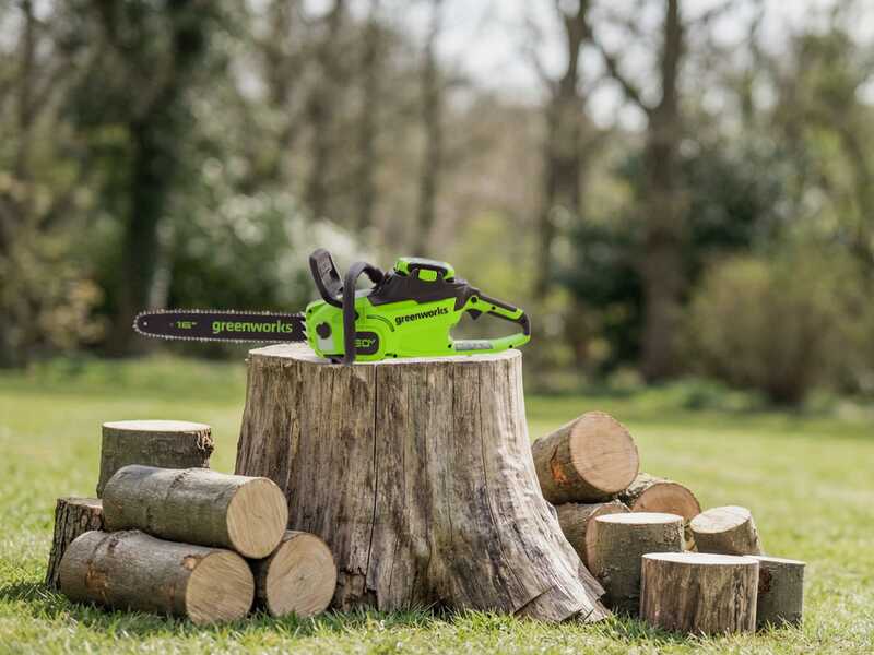 Greenworks CS40O6 - Motosega a batteria 60V 4Ah - Lama da 40cm