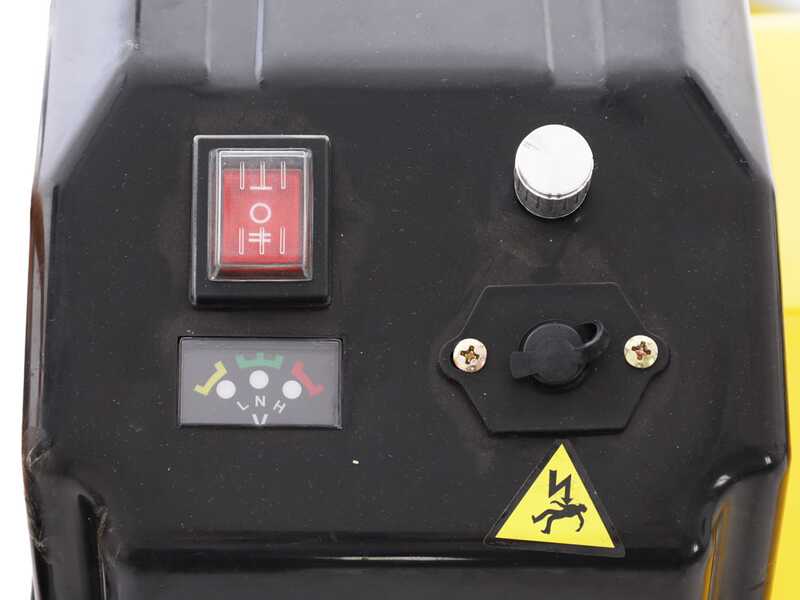 GeoTech SP 320 E - Pompa irroratrice carrellata elettrica a batteria - 30L