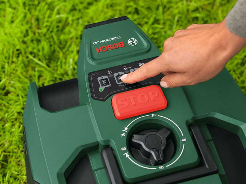 Bosch VISIMOW18V-200 - Robot Tagliaerba - Senza impianto - SENZA BATTERIE E CARICABATTERIE