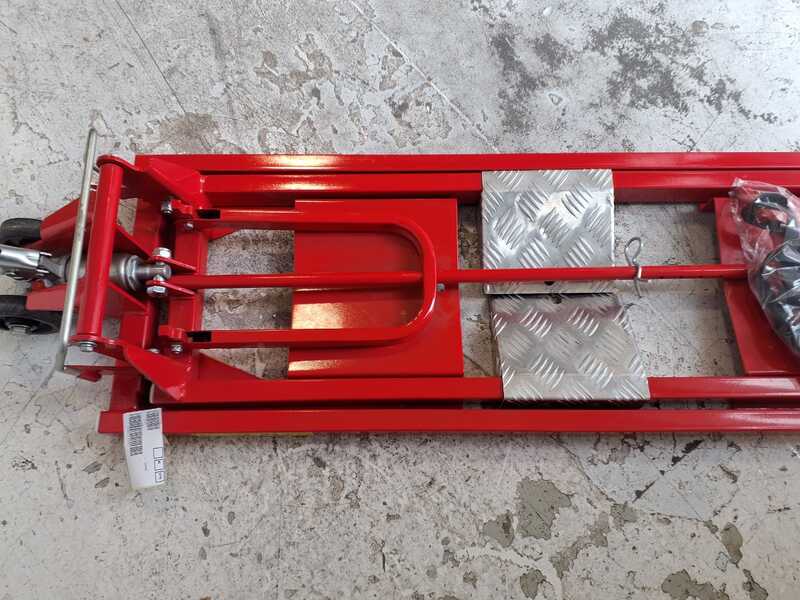 OUTLET - DIFETTI ESTETICI - Sollevatore per trattorino rasaerba, attrezzo elevatore, piattaforma elevatrice - max 500 Kg