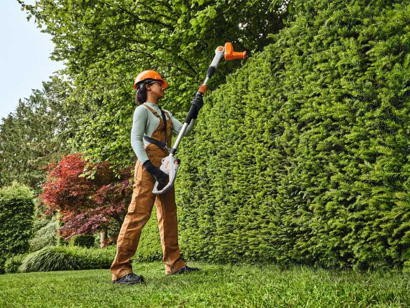 STIHL HLA 40 - Tagliasiepi a batteria su asta - 10.8V 2.6Ah