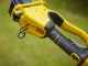 Stanley Fatmax V20 - Potatore telescopico su asta di prolunga regolabile  - Batteria 18V 4AH