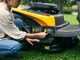 Stiga SWIFT 372e - Rider trattorino tagliaerba a batteria - Batterie ePower - Larghezza di taglio 72 cm