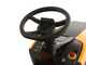 Stiga Estate 384e - Trattorino tagliaerba a batteria - Cesto di raccolta - Potenza 48V/30Ah