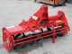 Zappatrice per trattore TH 145 Reversa - Serie leggera - Attacco fisso - Presa di forza antioraria (Rotazione a sinistra)