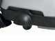 Nilfisk SW750 - Spazzatrice trazionata a batteria con cesto di raccolta 12V - 46Ah