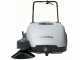 Nilfisk SW750 - Spazzatrice trazionata a batteria con cesto di raccolta 12V - 46Ah