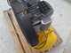 OUTLET - PICCOLI DIFETTI ESTETICI - Stanley B 345/10/100T - Compressore aria elettrico trifase a cinghia - Motore 3 HP - 100 lt