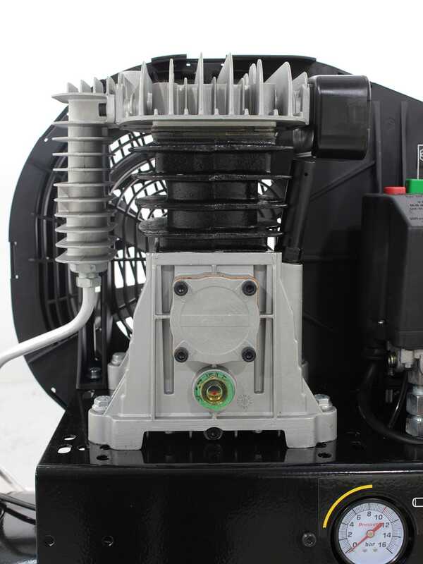 Stanley Fatmax B 350/10/100T - Compressore aria elettrico trifase a cinghia - Motore 3 HP - 100 lt