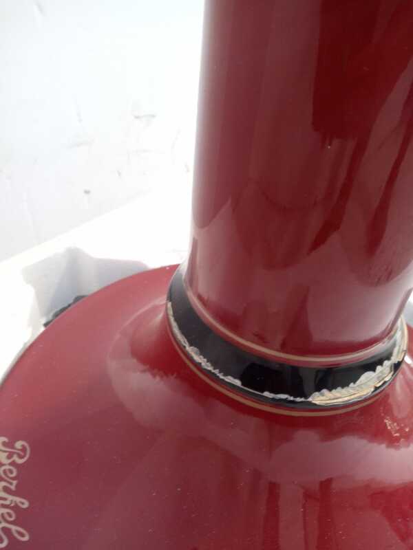 OUTLET - DIFETTI ESTETICI - Piedistallo rosso per affettatrici Berkel B3 - Tribute - B114
