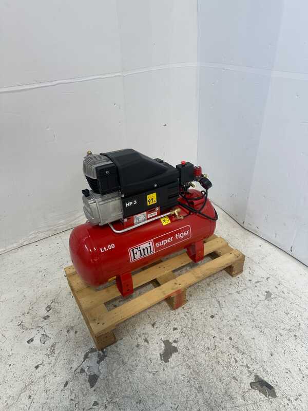 OUTLET - PICCOLI DIFETTI ESTETICI - Fini Super Tiger MK 312 - Compressore aria elettrico monofase - Motore 3 HP - 50 lt