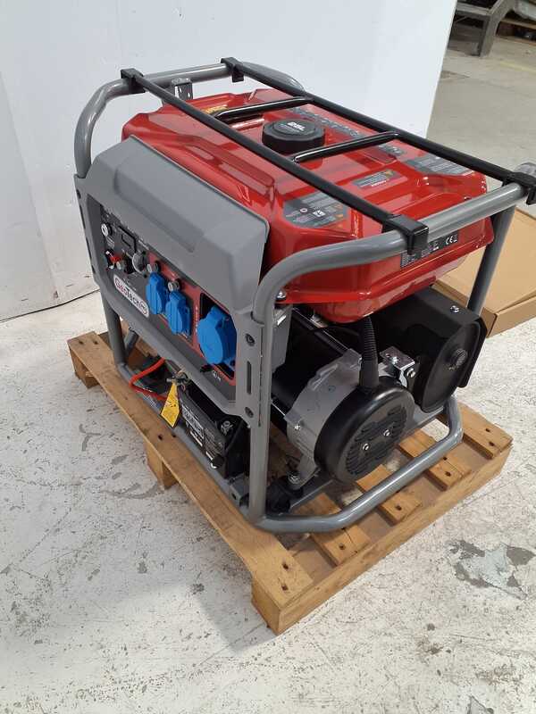 OUTLET - PICCOLI DIFETTI ESTETICI - GeoTech-Pro GGP 9500 ESA - Generatore di corrente carrellato con AVR avv. elettrico 7.9 kW - Continua 7.5 kW Monofase