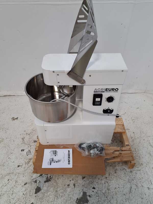 OUTLET - PICCOLI DIFETTI ESTETICI - Impastatrice a spirale IBT H2O-15 - Da 12 Kg trifase a 2 velocit&agrave; ad alta idratazione