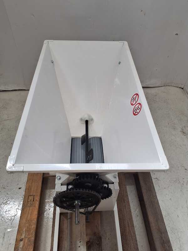 OUTLET - SENZA IMBALLO ORIGINALE - Grifo DMA.18 - Pigia-Diraspatrice manuale in acciaio smaltato