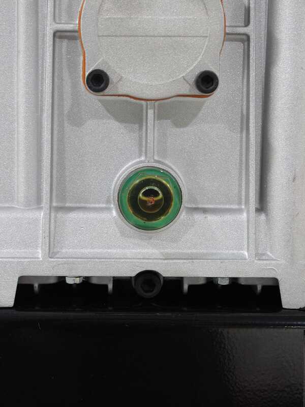 OUTLET - SENZA IMBALLO ORIGINALE - Stanley Fatmax B 400/10/200 - Compressore aria elettrico monofase a cinghia - Motore 3 HP - 200 lt