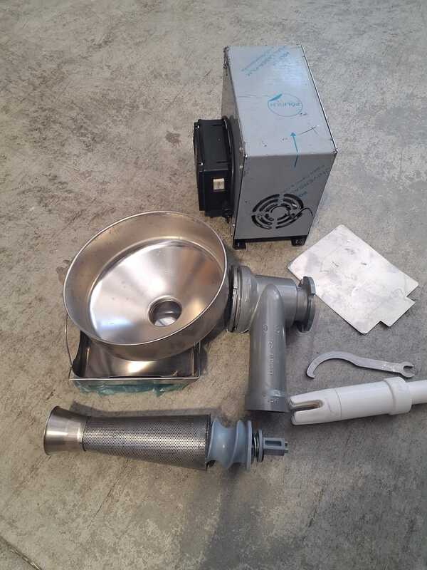 OUTLET - PICCOLI DIFETTI ESTETICI - Passapomodoro AE-SM5 INOX con motore elettrico - 600W - 1 Hp