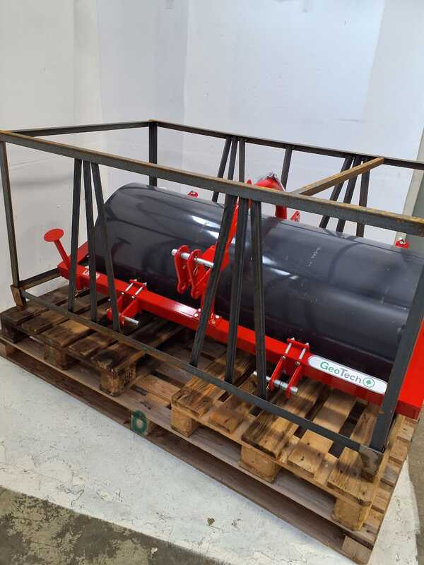OUTLET - DIFETTI ESTETICI - GeoTech LR150 - Rullo agricolo trainato a trattore compattatore, timone di traino + attacco a 3 punti