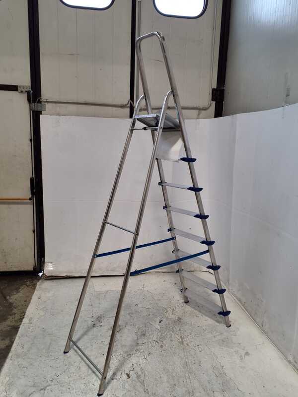 OUTLET - DIFETTI ESTETICI - Colombo Atlantica, 8 gradini, 2.33mt - Scalandrino in alluminio con cavalletto