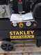 OUTLET - PICCOLI DIFETTI ESTETICI - Stanley Fatmax B 255/10/50 - Compressore aria elettrico monofase a cinghia - Motore 2 HP - 50 lt