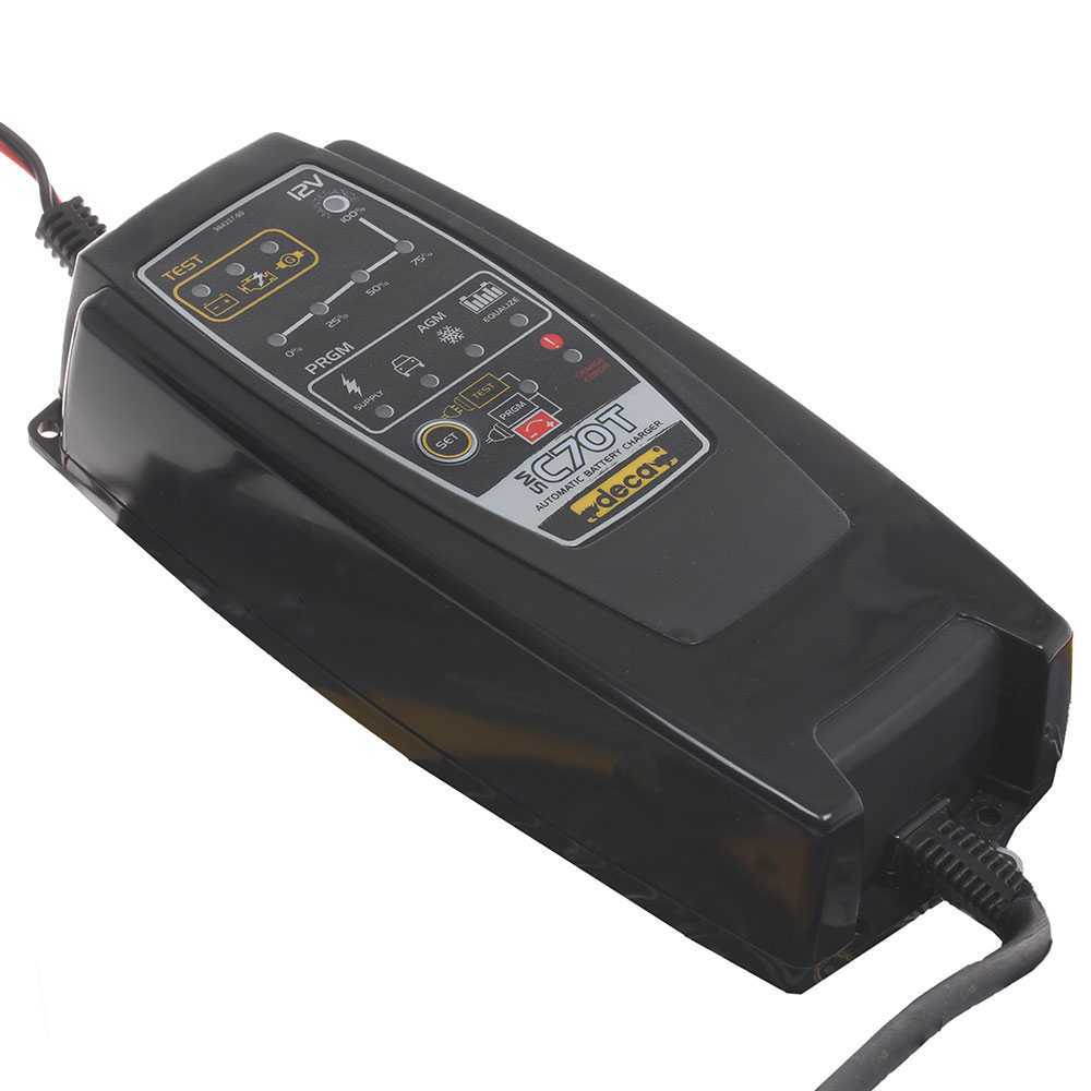 Deca 302000 Caricabatteria Automatico a Corrente Costante Sm C36S Synergic Deca 302000 Caricabatteria Automatico a Corrente Costante Sm C36S Synergic