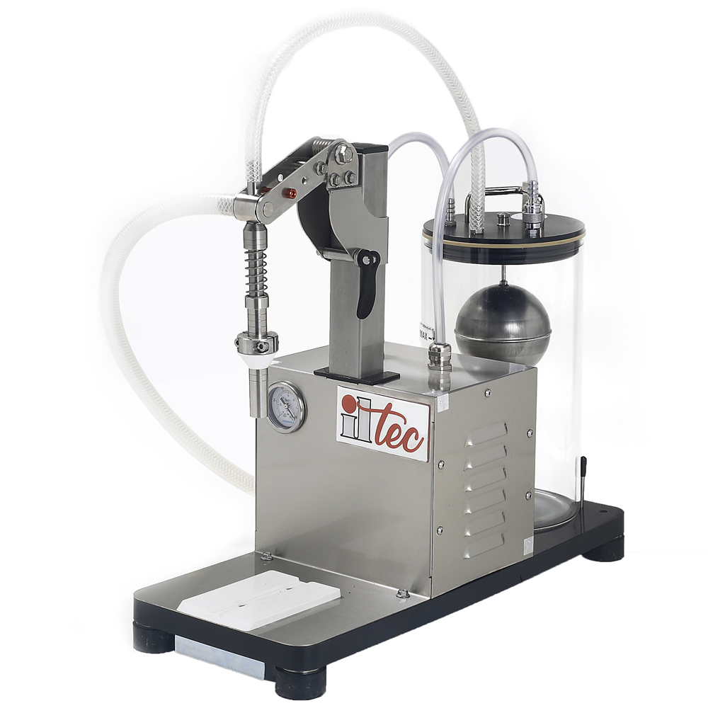 Il-Tec Ultrafiller 1 Imbottigliatrice a depressione elettrica per liquidi alimentari Imbottigliatrici elettriche a depressione