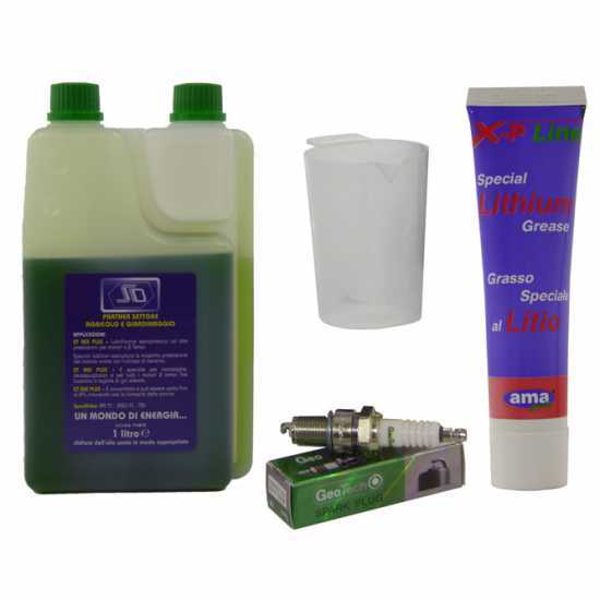 Kit utilizzo e manutenzione per attrezzature giardinaggio a miscela