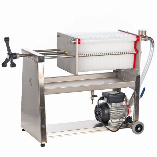 Enotecnica Pillan F30 - Filtro a cartoni per vino carrellato - Telaio Inox e Pompa Novax